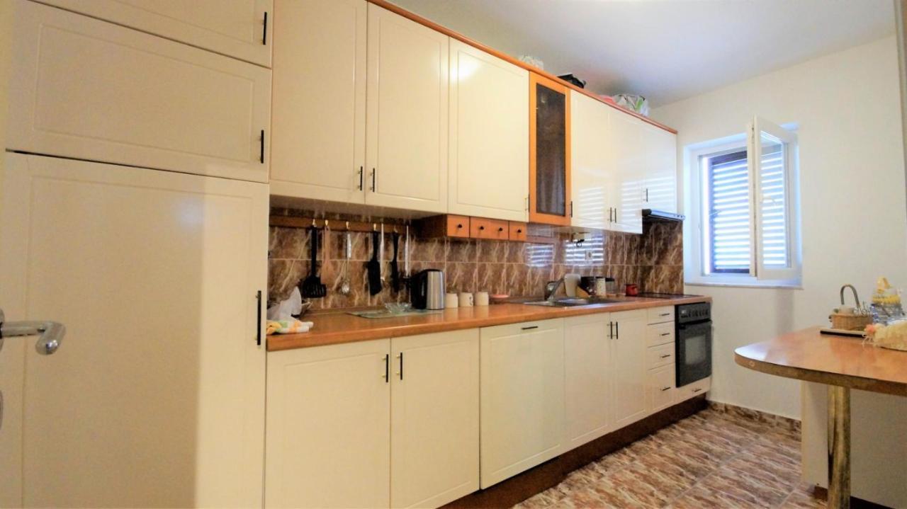 Apartment Glomazic Budva Eksteriør billede
