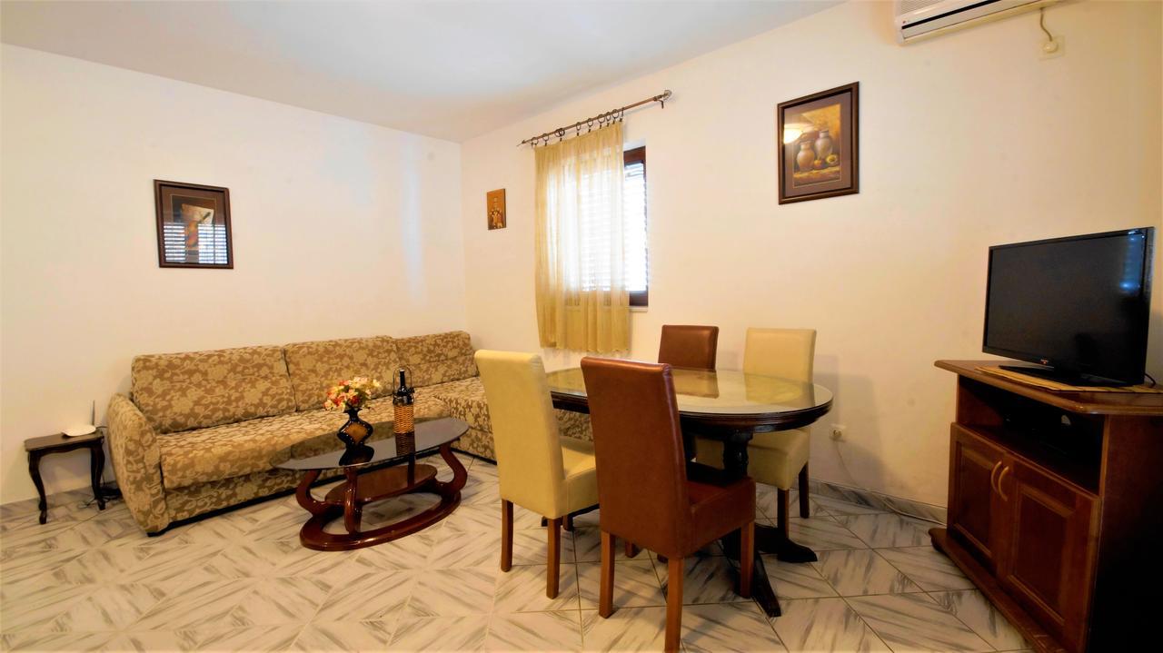 Apartment Glomazic Budva Eksteriør billede