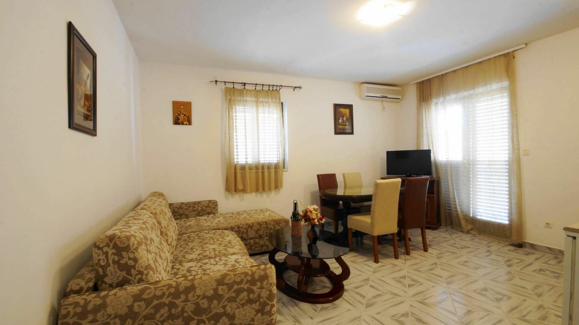 Apartment Glomazic Budva Eksteriør billede