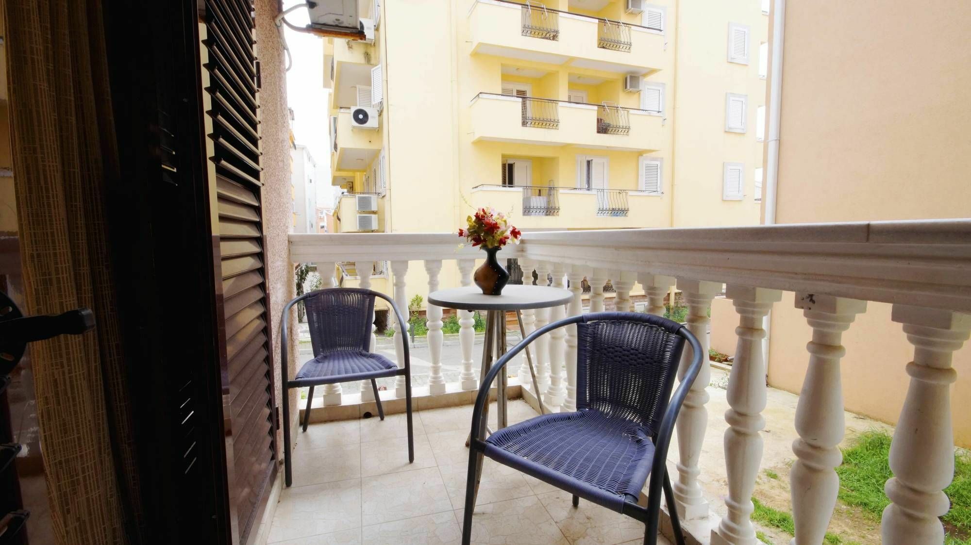Apartment Glomazic Budva Eksteriør billede